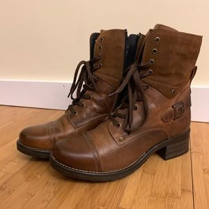 Leather lace up boots w/ side zip (taos footwear)
